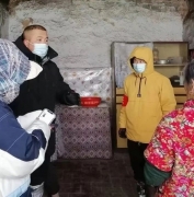 劳模风采丨金泉：十年扎根践初心！“金管家”温暖万家灯火